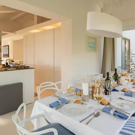 Giomoa 8, Emma Willa