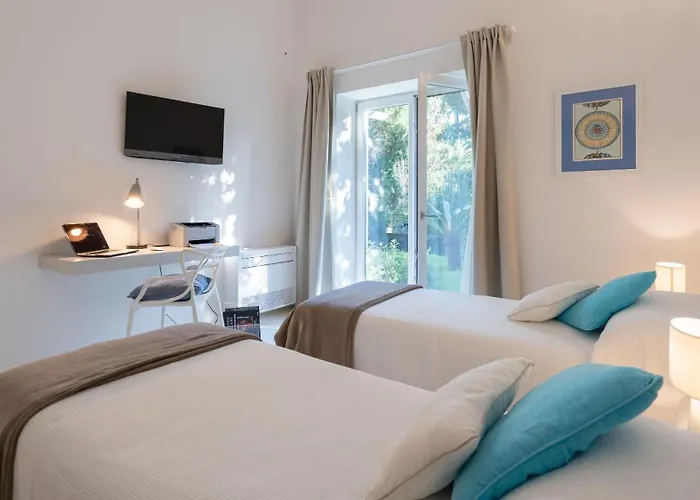 فيلة Giomoa 8, Emma كابوليفيري