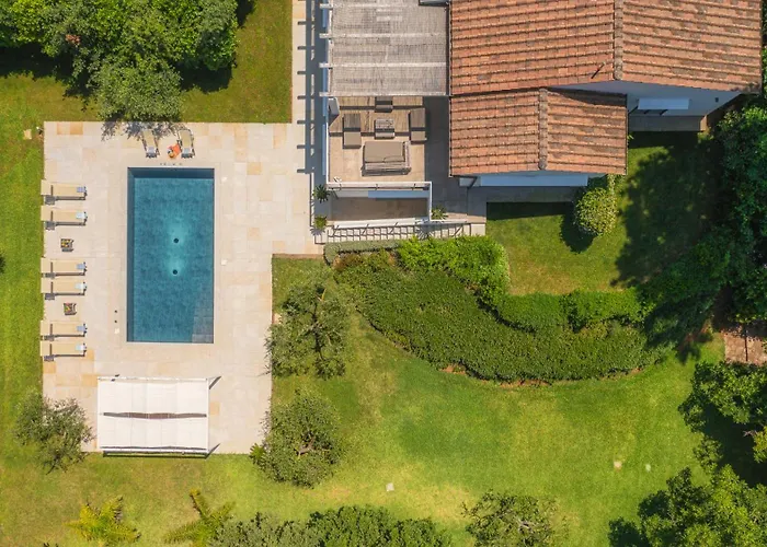 别墅 Giomoa 8, Emma