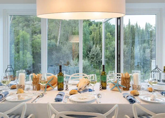 Giomoa 8, Emma فيلة